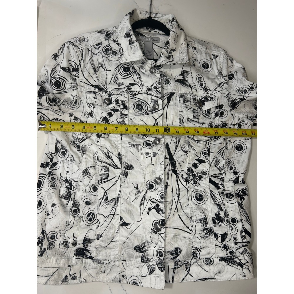 Chicos Platinum White Black Abstract Butterfly Print Denim Jacket Metallic 2 - Picture 8 of 9